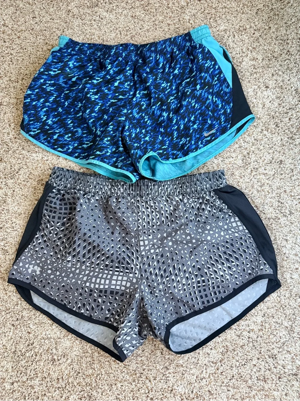 Nike Women's Blue Pattern & Gray Printed Athletic Shorts Duo